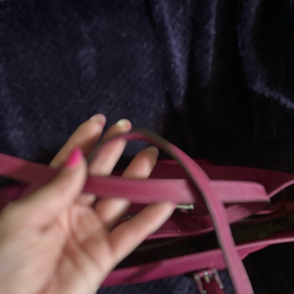 Micheal Kors tote bag - Picture 10 of 10